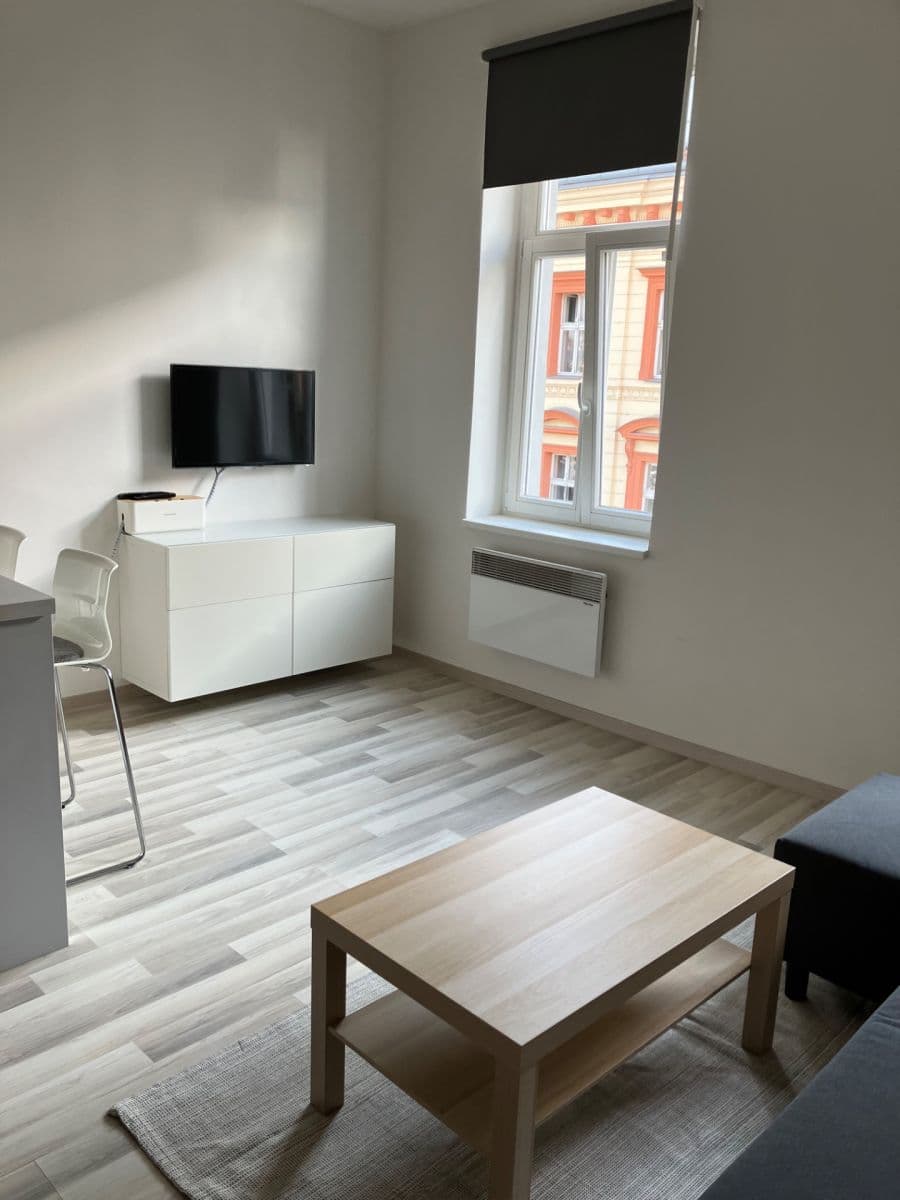 Studio flat to rent, 33 m², Bubenská, Prague, Prague Studio flat to rent, 33 m², Bubenská, Prague, Prague