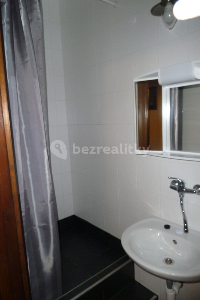 Small studio flat to rent, 34 m², Kostelecká, Sulice, Středočeský Region Small studio flat to rent, 34 m², Kostelecká, Sulice, Středočeský Region