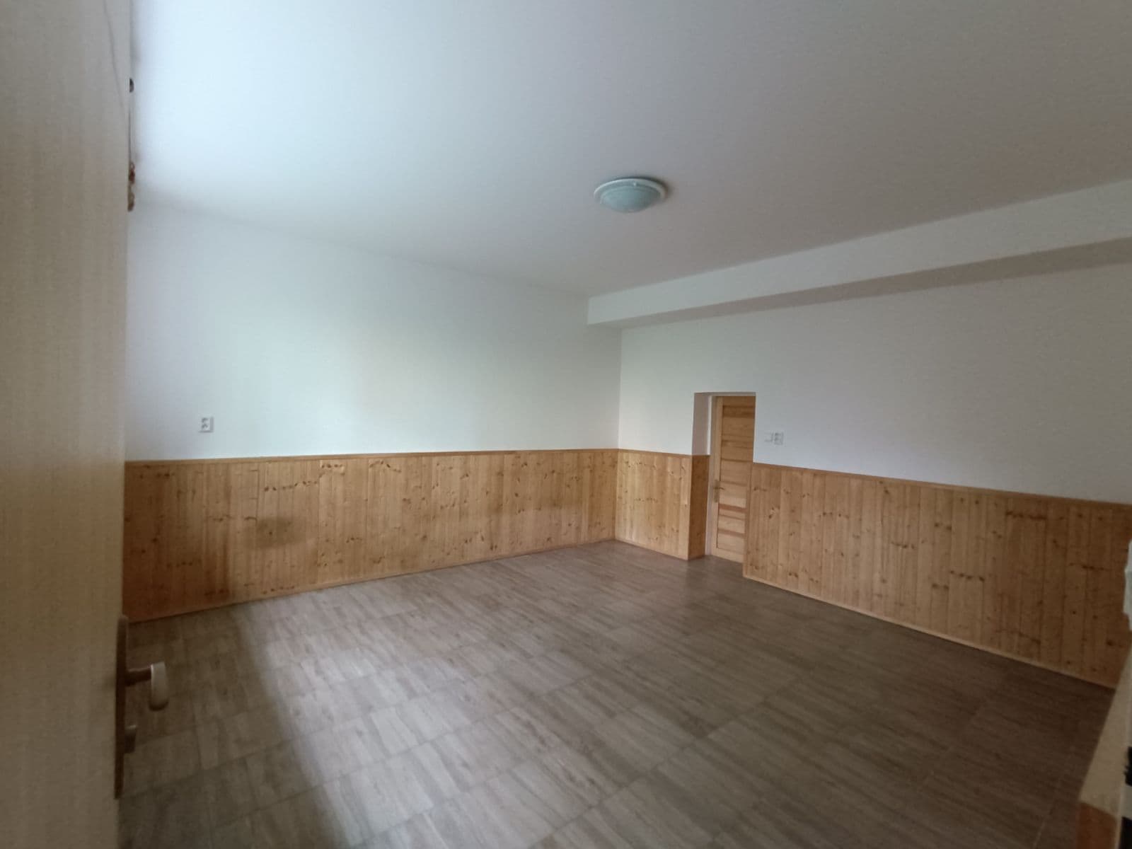 1 bedroom with open-plan kitchen flat to rent, 36 m², Milady Horákové, Brno, Jihomoravský Region 1 bedroom with open-plan kitchen flat to rent, 36 m², Milady Horákové, Brno, Jihomoravský Region