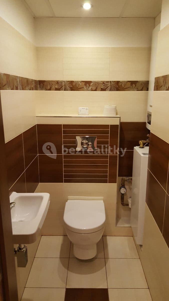 3 bedroom flat to rent, 72 m², Maxe Švabinského, Frýdek-Místek, Moravskoslezský Region 3 bedroom flat to rent, 72 m², Maxe Švabinského, Frýdek-Místek, Moravskoslezský Region