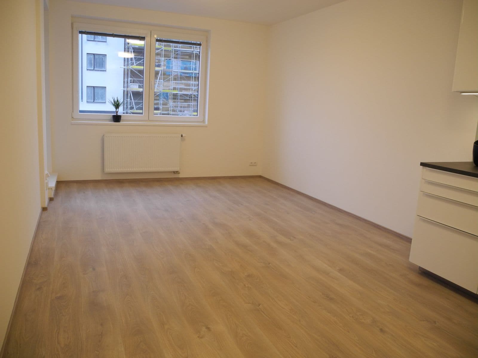 1 bedroom with open-plan kitchen flat to rent, 50 m², Padovská, Prague, Prague 1 bedroom with open-plan kitchen flat to rent, 50 m², Padovská, Prague, Prague