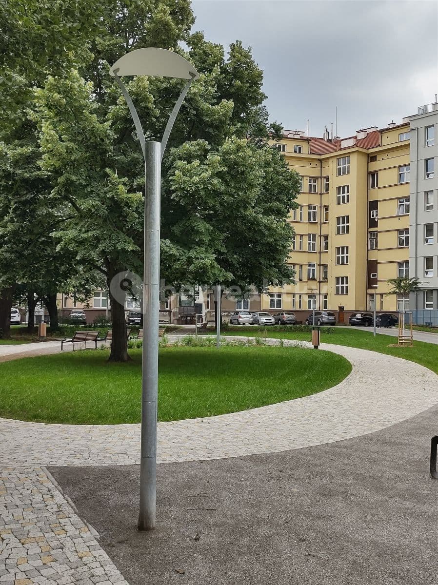 1 bedroom with open-plan kitchen flat to rent, 45 m², U Pergamenky, Prague, Prague 1 bedroom with open-plan kitchen flat to rent, 45 m², U Pergamenky, Prague, Prague