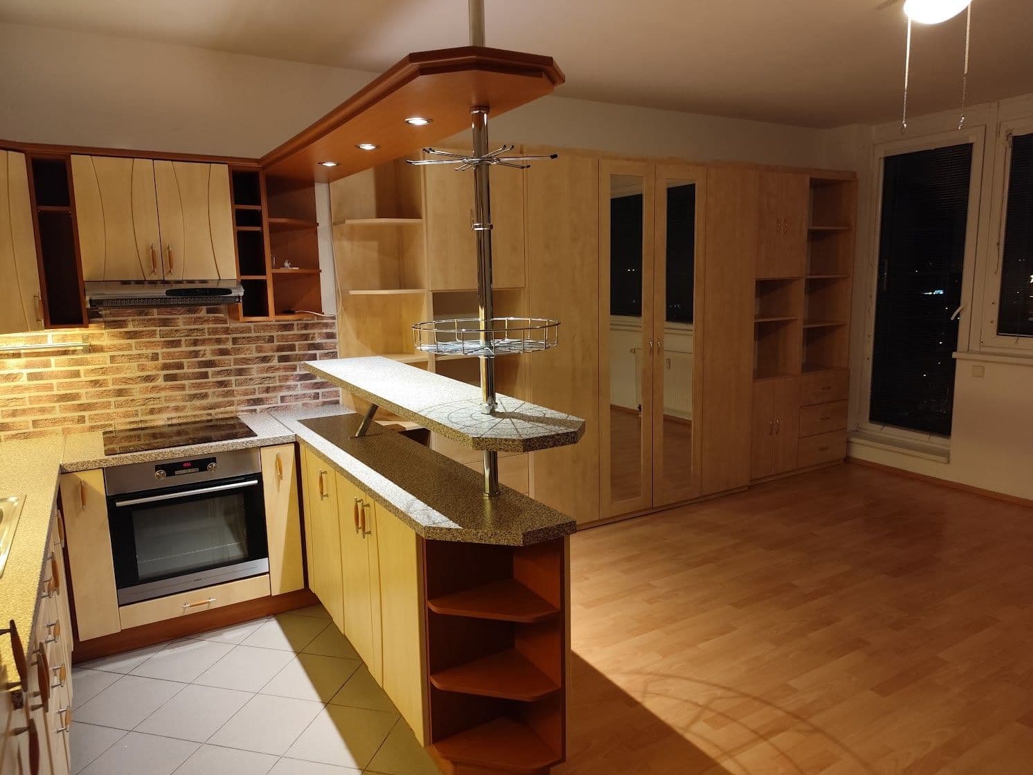 Studio flat to rent, 42 m², Petržílkova, Prague, Prague Studio flat to rent, 42 m², Petržílkova, Prague, Prague