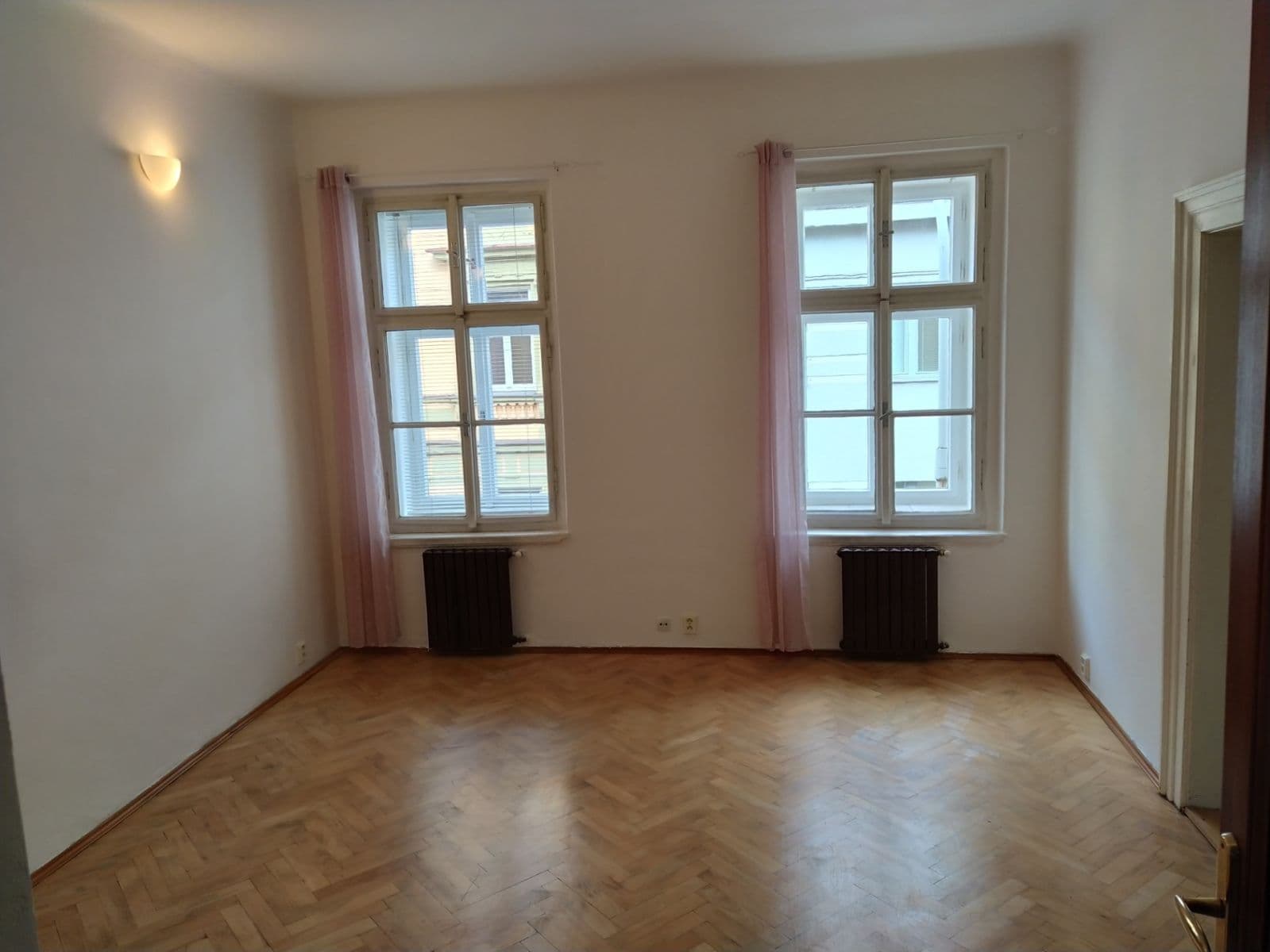 2 bedroom flat to rent, 55 m², Roháčova, Prague, Prague 2 bedroom flat to rent, 55 m², Roháčova, Prague, Prague