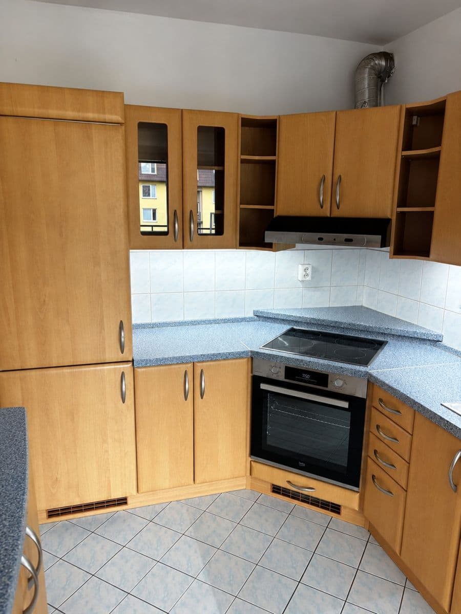 2 bedroom with open-plan kitchen flat to rent, 65 m², Višňová, Milovice, Středočeský Region 2 bedroom with open-plan kitchen flat to rent, 65 m², Višňová, Milovice, Středočeský Region