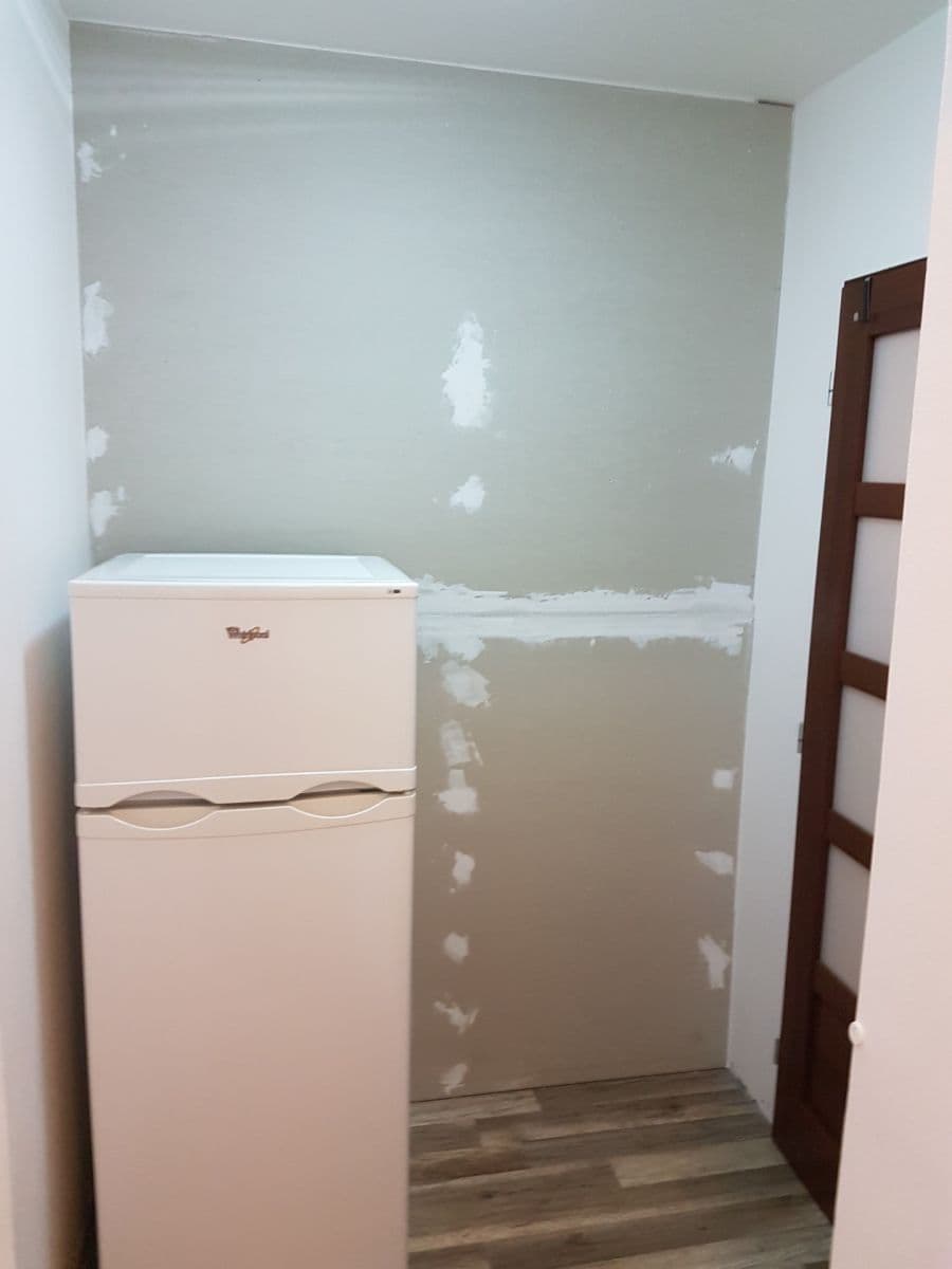 Small studio flat to rent, 20 m², Generála Janouška, Prague, Prague Small studio flat to rent, 20 m², Generála Janouška, Prague, Prague