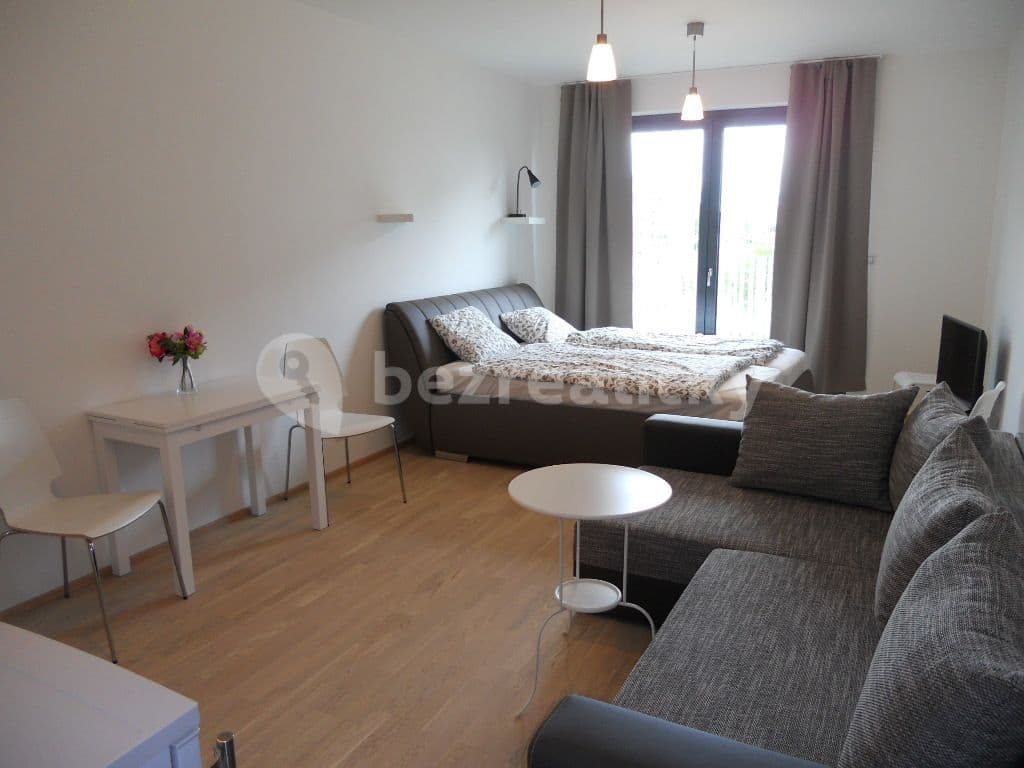 Studio flat to rent, 28 m², Olšanská, Prague, Prague Studio flat to rent, 28 m², Olšanská, Prague, Prague