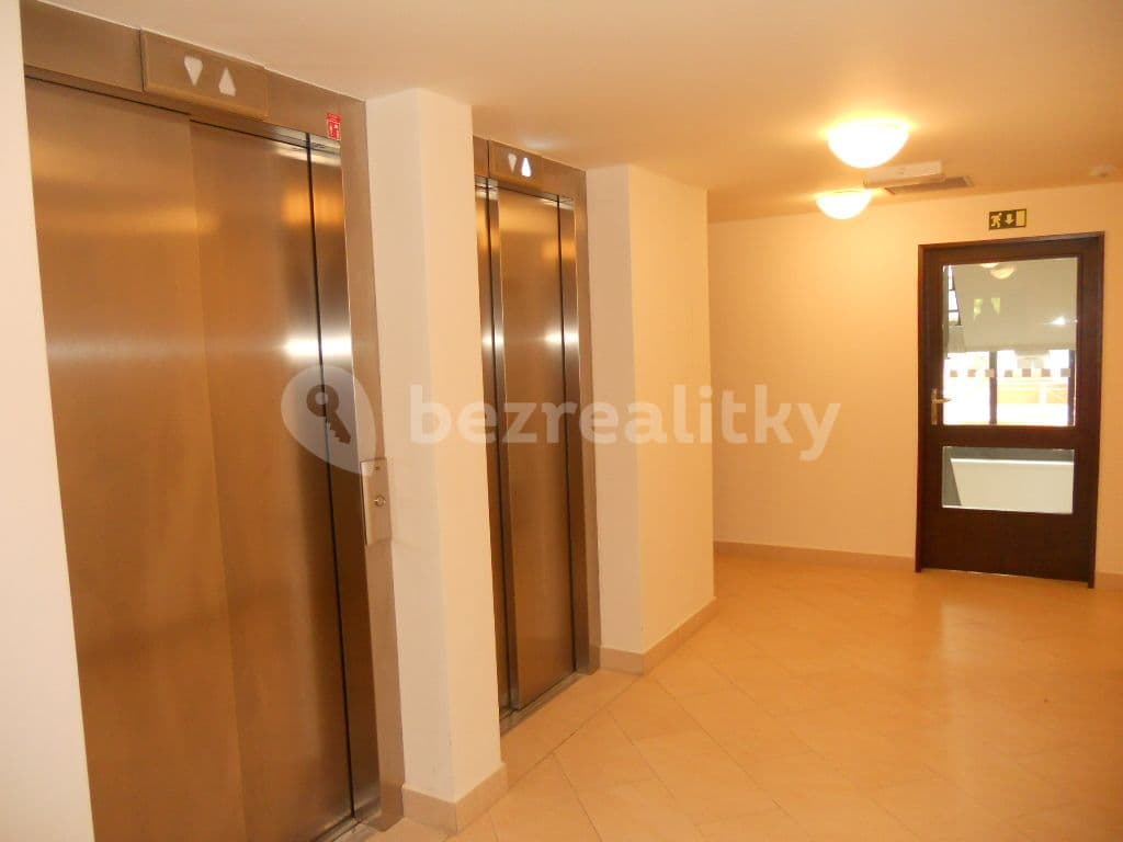 Studio flat to rent, 28 m², Olšanská, Prague, Prague Studio flat to rent, 28 m², Olšanská, Prague, Prague