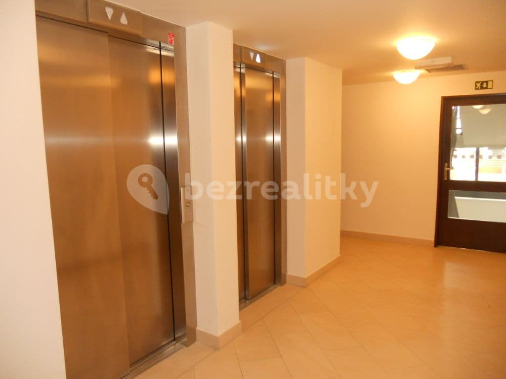 Studio flat to rent, 28 m², Olšanská, Prague, Prague Studio flat to rent, 28 m², Olšanská, Prague, Prague
