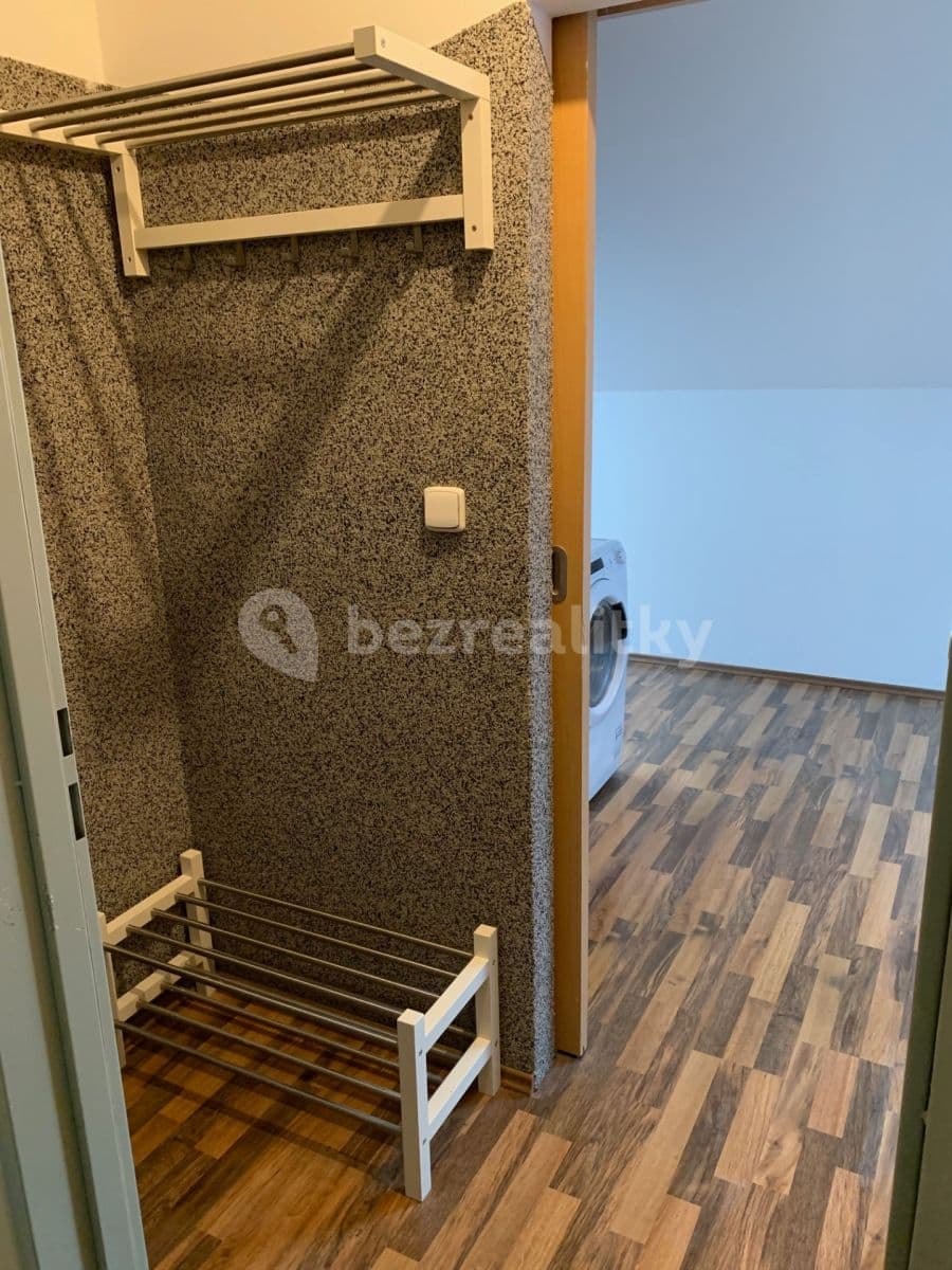 Studio flat to rent, 22 m², Roudničská, Hradec Králové, Královéhradecký Region Studio flat to rent, 22 m², Roudničská, Hradec Králové, Královéhradecký Region