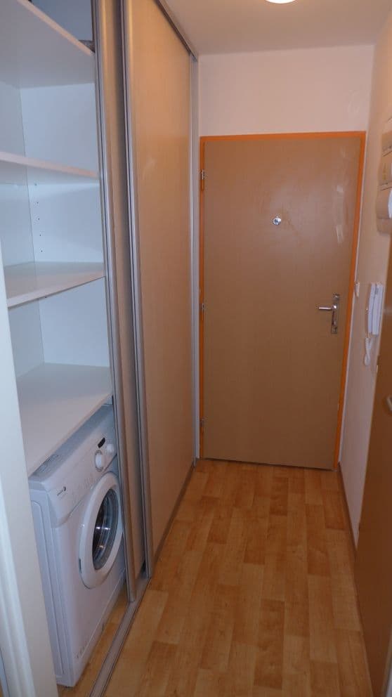 Studio flat to rent, 30 m², Kavaléristů, Olomouc, Olomoucký Region Studio flat to rent, 30 m², Kavaléristů, Olomouc, Olomoucký Region
