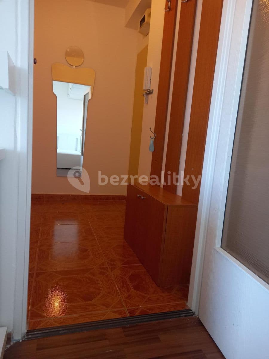 Small studio flat to rent, 26 m², Klánova, Prague, Prague Small studio flat to rent, 26 m², Klánova, Prague, Prague