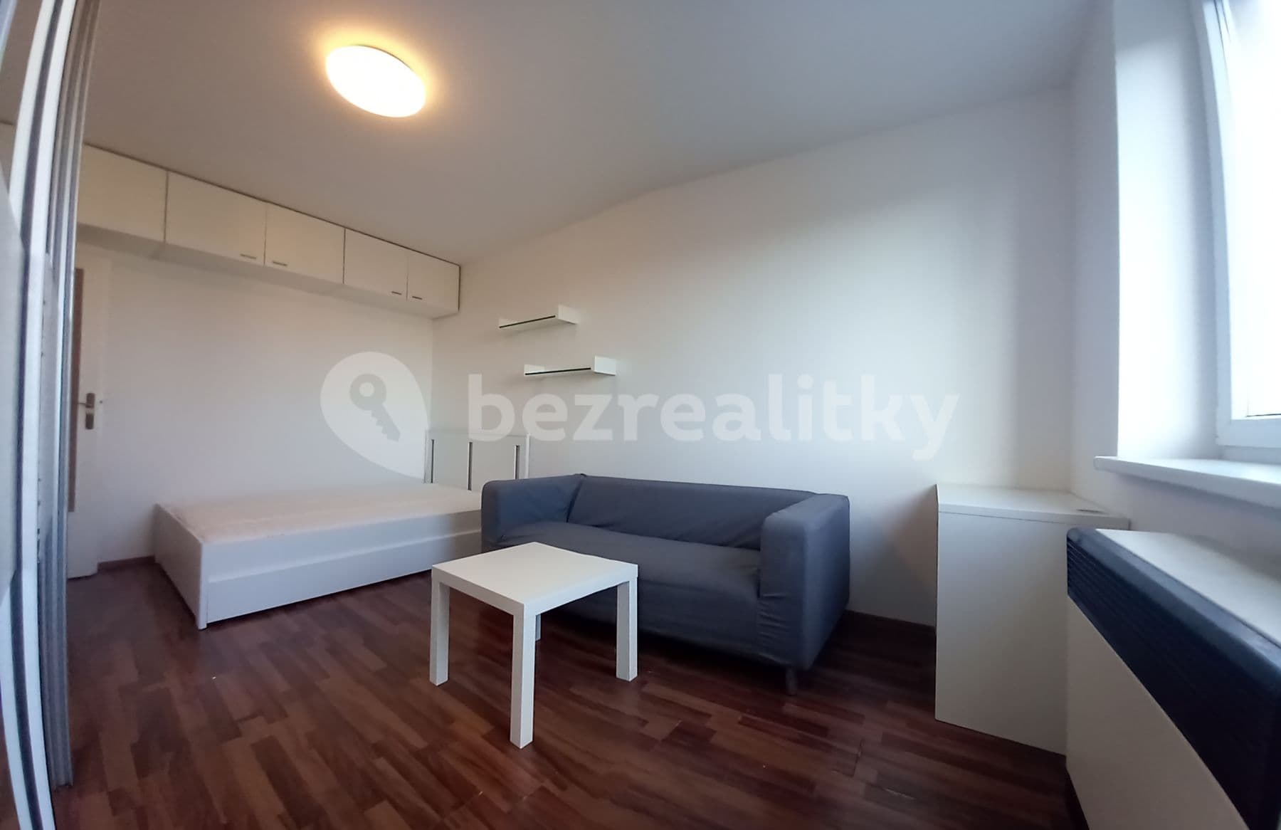 Small studio flat to rent, 26 m², Klánova, Prague, Prague Small studio flat to rent, 26 m², Klánova, Prague, Prague