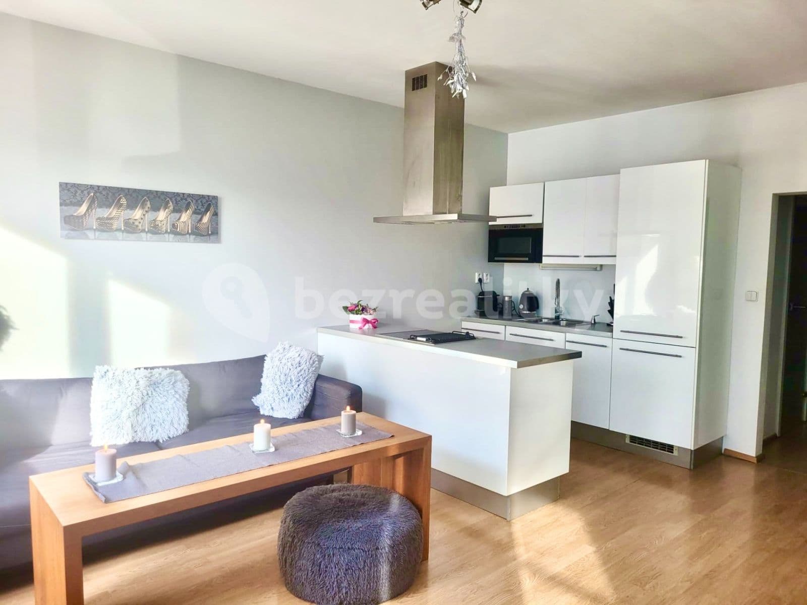 1 bedroom with open-plan kitchen flat to rent, 41 m², Mattioliho, Prague, Prague 1 bedroom with open-plan kitchen flat to rent, 41 m², Mattioliho, Prague, Prague