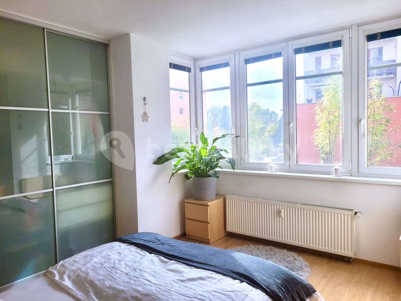 1 bedroom with open-plan kitchen flat to rent, 41 m², Mattioliho, Prague, Prague 1 bedroom with open-plan kitchen flat to rent, 41 m², Mattioliho, Prague, Prague