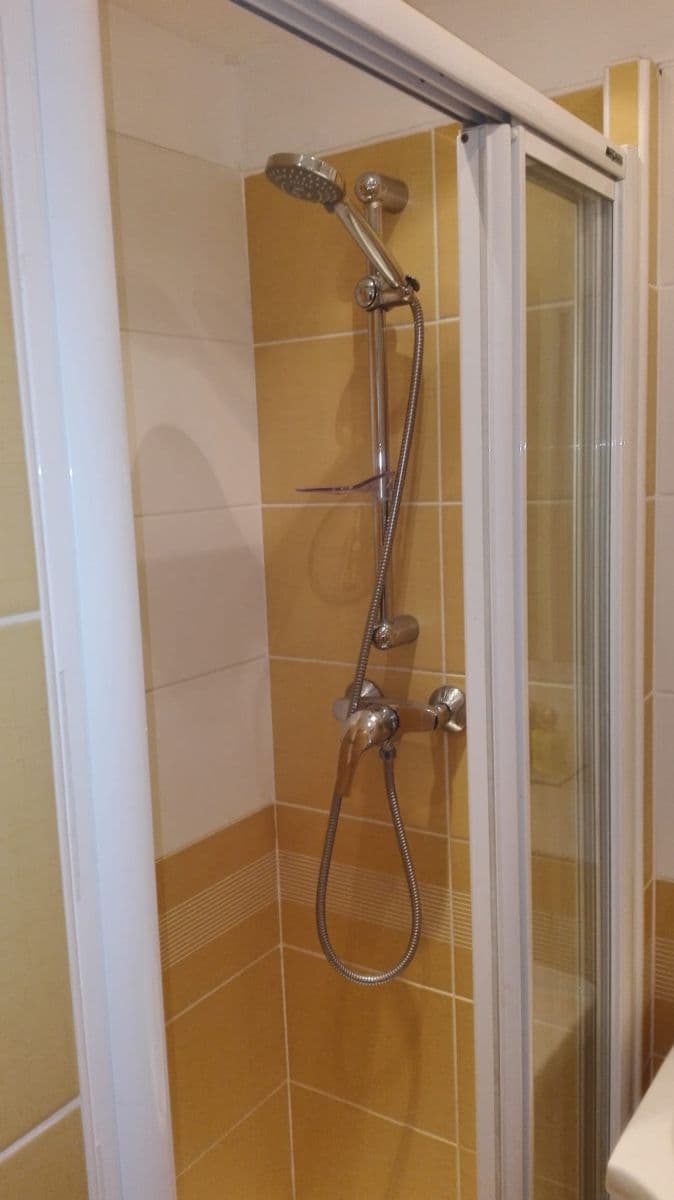 Studio flat to rent, 32 m², Bulharská, Prague, Prague Studio flat to rent, 32 m², Bulharská, Prague, Prague