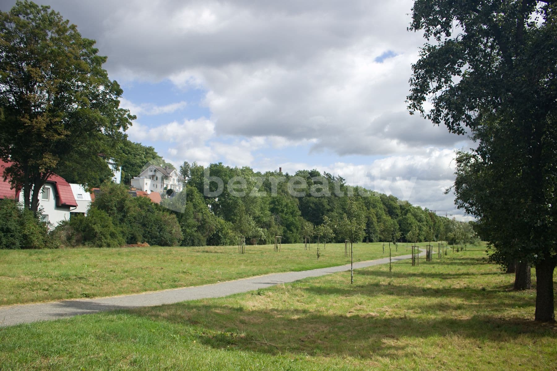 3 bedroom with open-plan kitchen flat to rent, 66 m², U Schodů, Prague, Prague 3 bedroom with open-plan kitchen flat to rent, 66 m², U Schodů, Prague, Prague