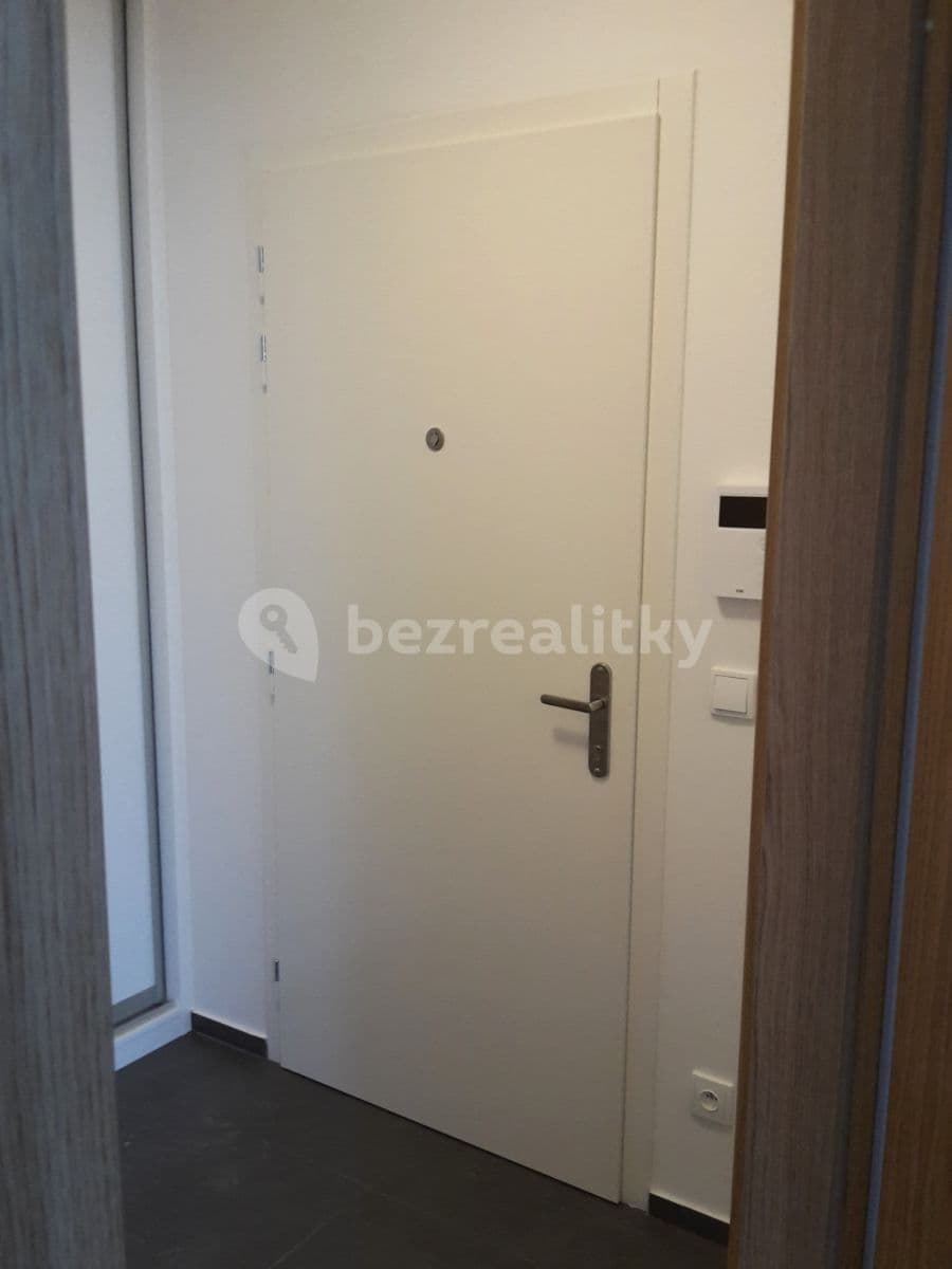 Studio flat to rent, 32 m², Čumpelíkova, Prague, Prague Studio flat to rent, 32 m², Čumpelíkova, Prague, Prague