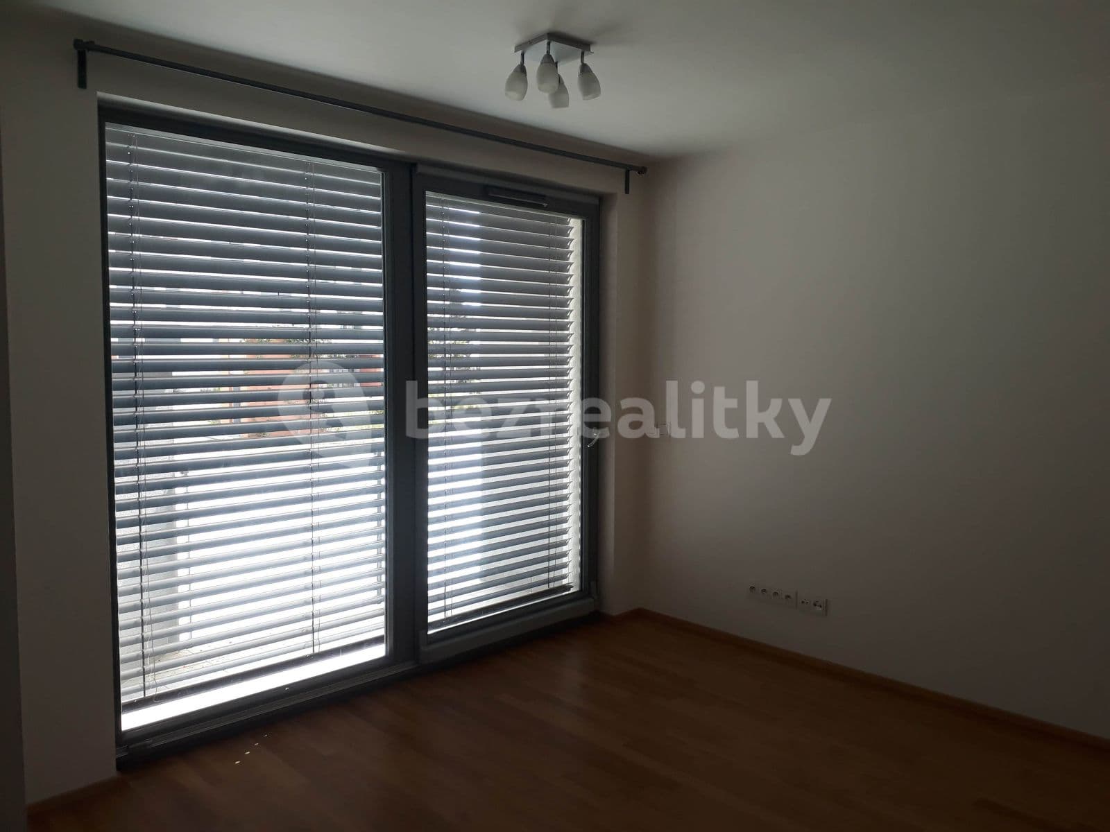Studio flat to rent, 32 m², Čumpelíkova, Prague, Prague Studio flat to rent, 32 m², Čumpelíkova, Prague, Prague