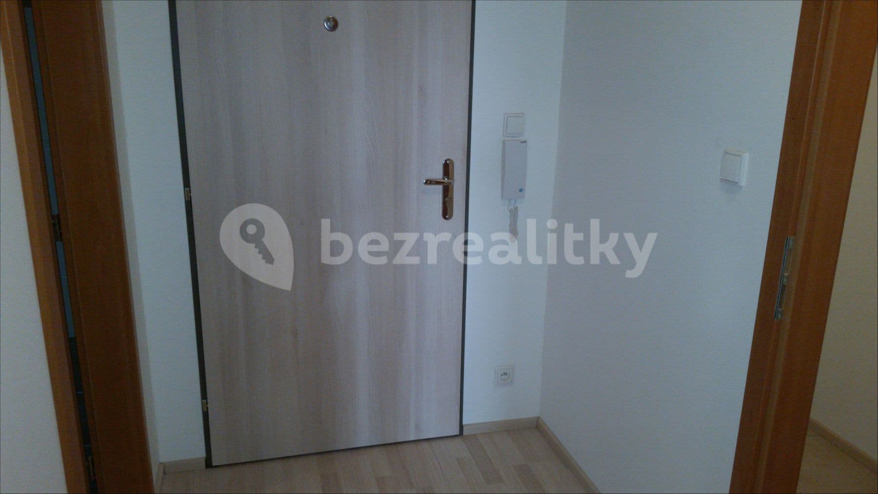 1 bedroom with open-plan kitchen flat to rent, 61 m², Soukalova, Prague, Prague 1 bedroom with open-plan kitchen flat to rent, 61 m², Soukalova, Prague, Prague