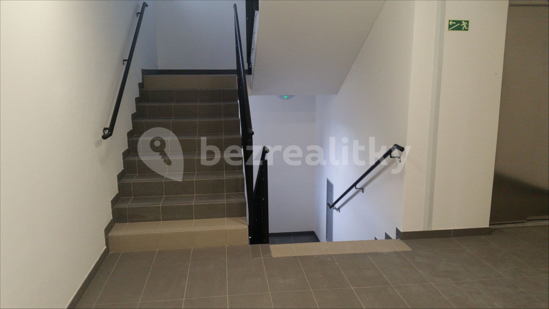 1 bedroom with open-plan kitchen flat to rent, 61 m², Soukalova, Prague, Prague 1 bedroom with open-plan kitchen flat to rent, 61 m², Soukalova, Prague, Prague