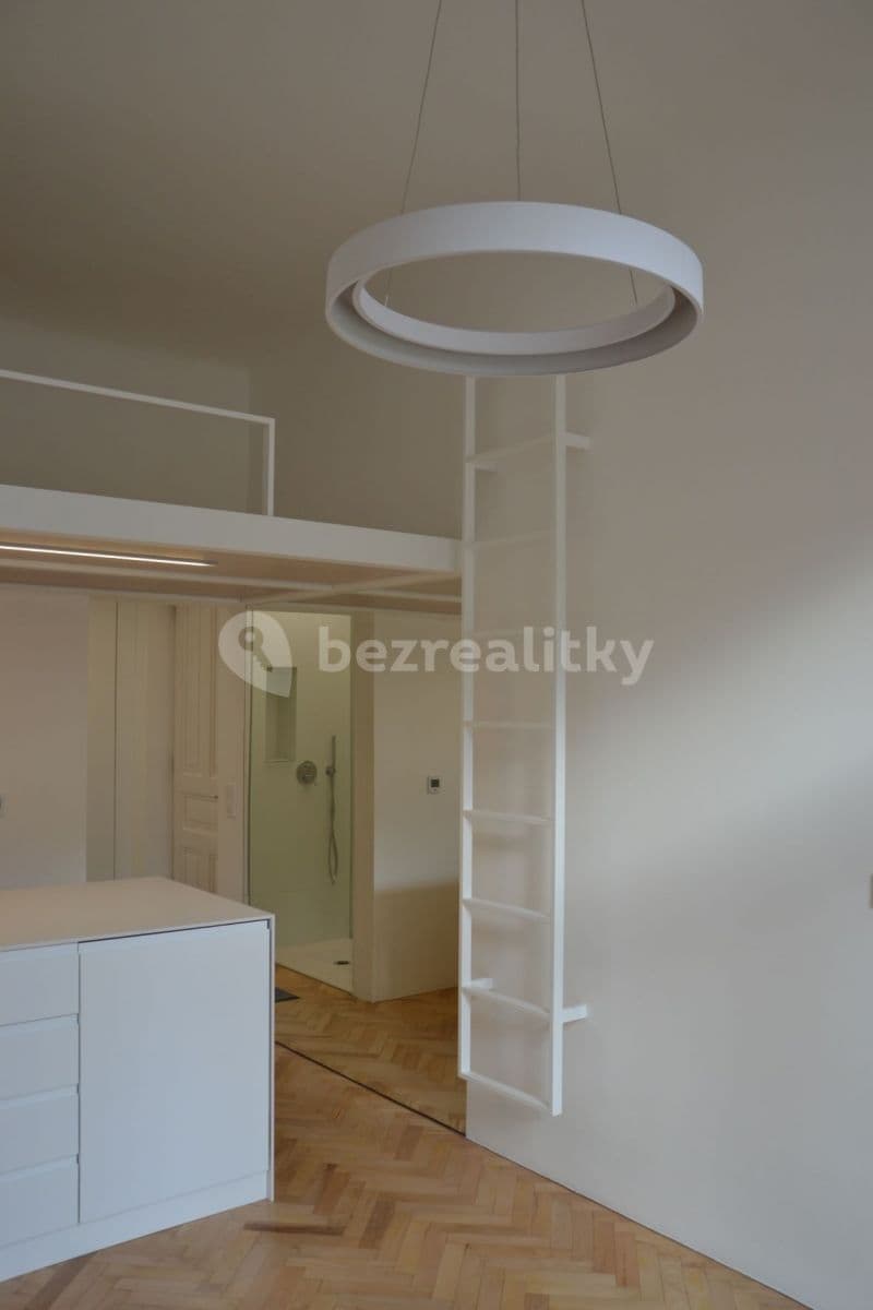Studio flat to rent, 18 m², U Obecního dvora, Prague, Prague Studio flat to rent, 18 m², U Obecního dvora, Prague, Prague