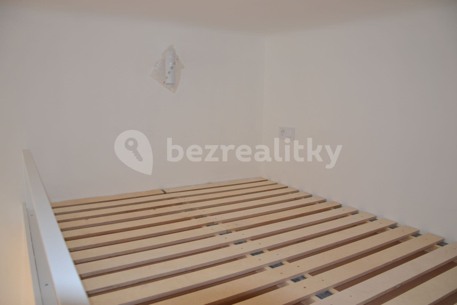 Studio flat to rent, 18 m², U Obecního dvora, Prague, Prague Studio flat to rent, 18 m², U Obecního dvora, Prague, Prague