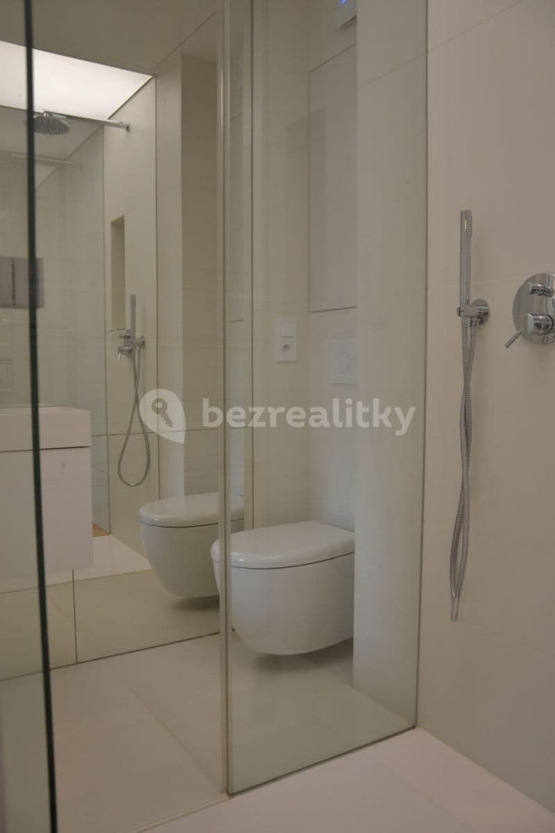 Studio flat to rent, 18 m², U Obecního dvora, Prague, Prague Studio flat to rent, 18 m², U Obecního dvora, Prague, Prague