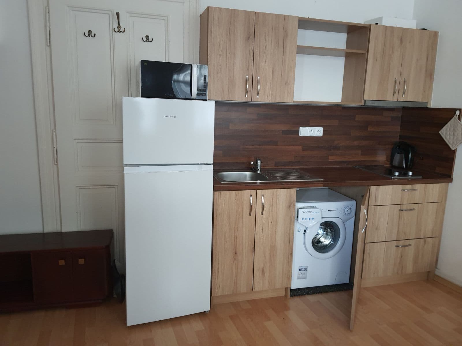 Studio flat to rent, 25 m², Na Vinohradu, Prague, Prague Studio flat to rent, 25 m², Na Vinohradu, Prague, Prague