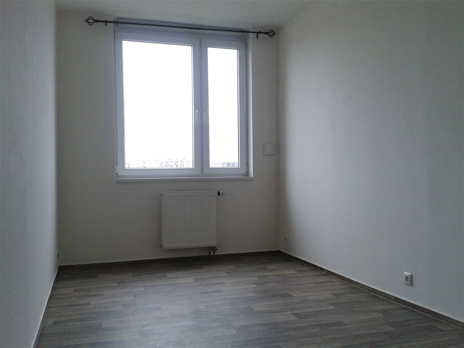 1 bedroom with open-plan kitchen flat to rent, 53 m², Zlonická, Prague, Prague 1 bedroom with open-plan kitchen flat to rent, 53 m², Zlonická, Prague, Prague