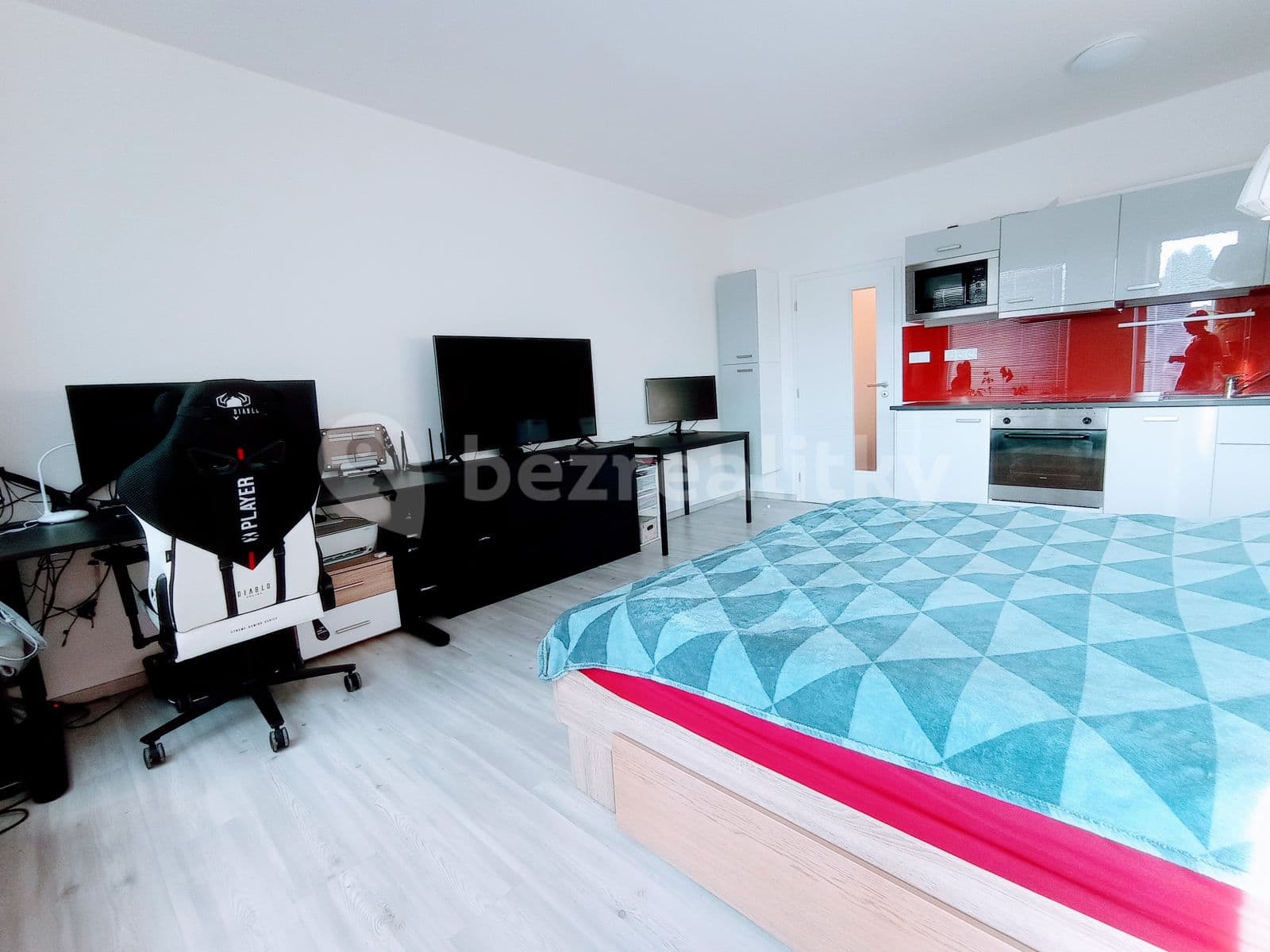 Studio flat to rent, 41 m², U Červeného mlýna, Brno, Jihomoravský Region Studio flat to rent, 41 m², U Červeného mlýna, Brno, Jihomoravský Region