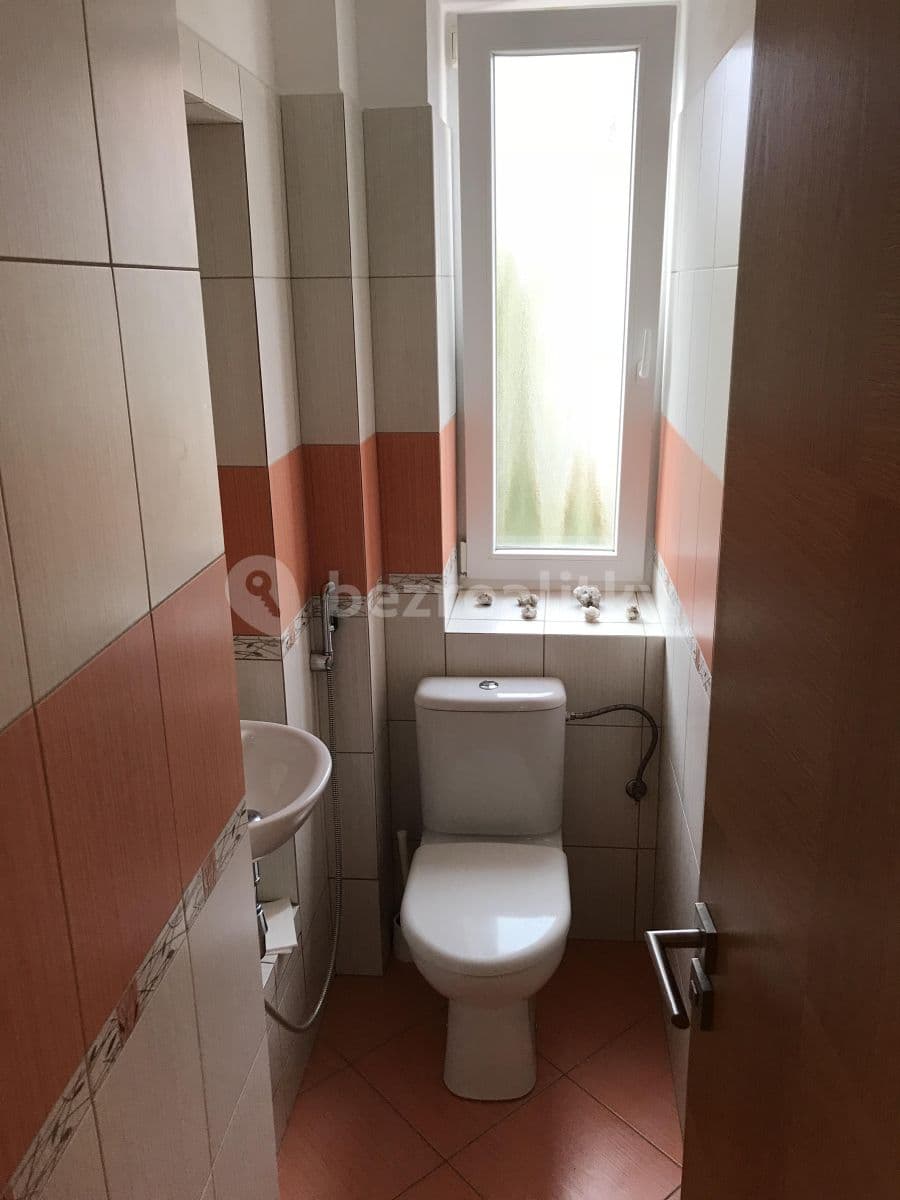 Studio flat to rent, 50 m², Na Dědinách, Prague, Prague Studio flat to rent, 50 m², Na Dědinách, Prague, Prague