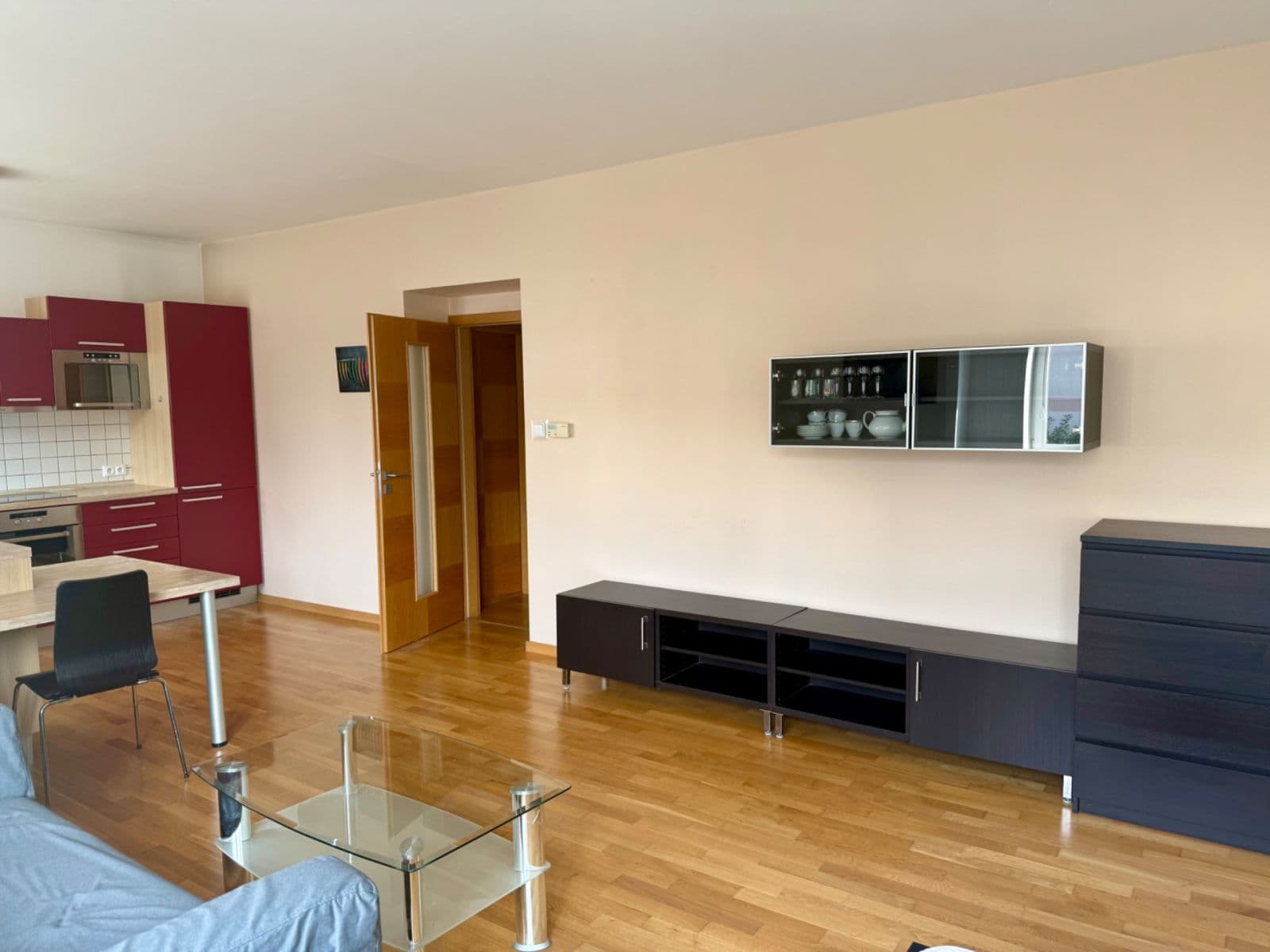 Studio flat to rent, 50 m², Na Dědinách, Prague, Prague Studio flat to rent, 50 m², Na Dědinách, Prague, Prague