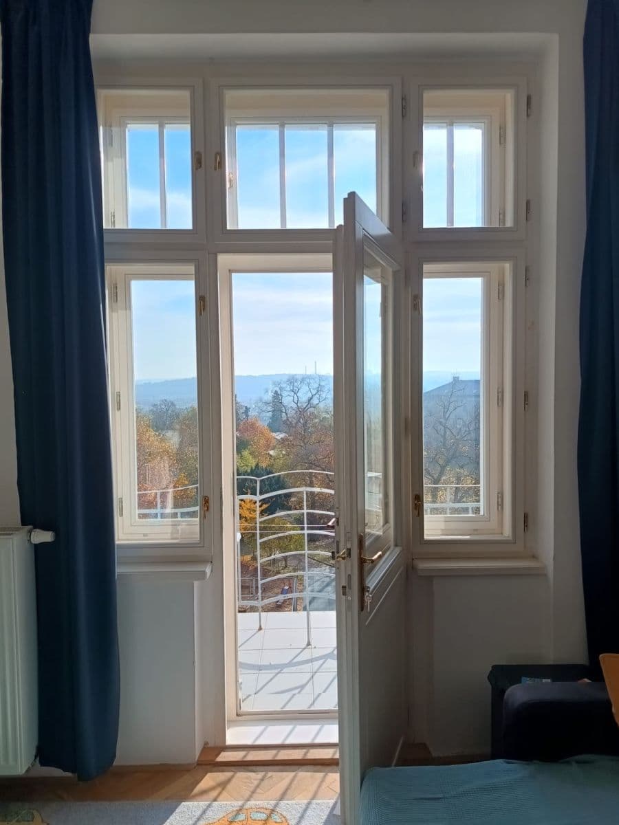 3 bedroom flat to rent, 120 m², U Havlíčkových sadů, Prague, Prague 3 bedroom flat to rent, 120 m², U Havlíčkových sadů, Prague, Prague