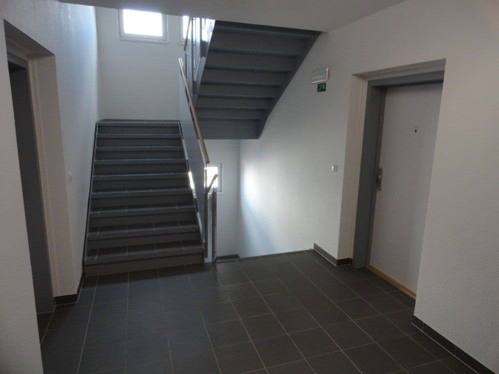 1 bedroom with open-plan kitchen flat to rent, 44 m², ulice Generála Selnera, Kladno, Středočeský Region 1 bedroom with open-plan kitchen flat to rent, 44 m², ulice Generála Selnera, Kladno, Středočeský Region