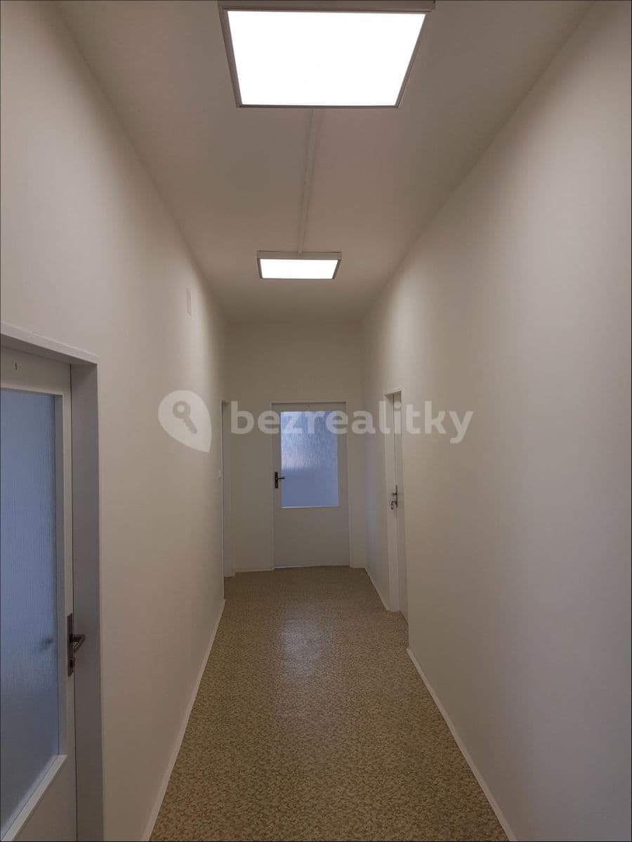 office to rent, 18 m², Nádražní, Židlochovice, Jihomoravský Region