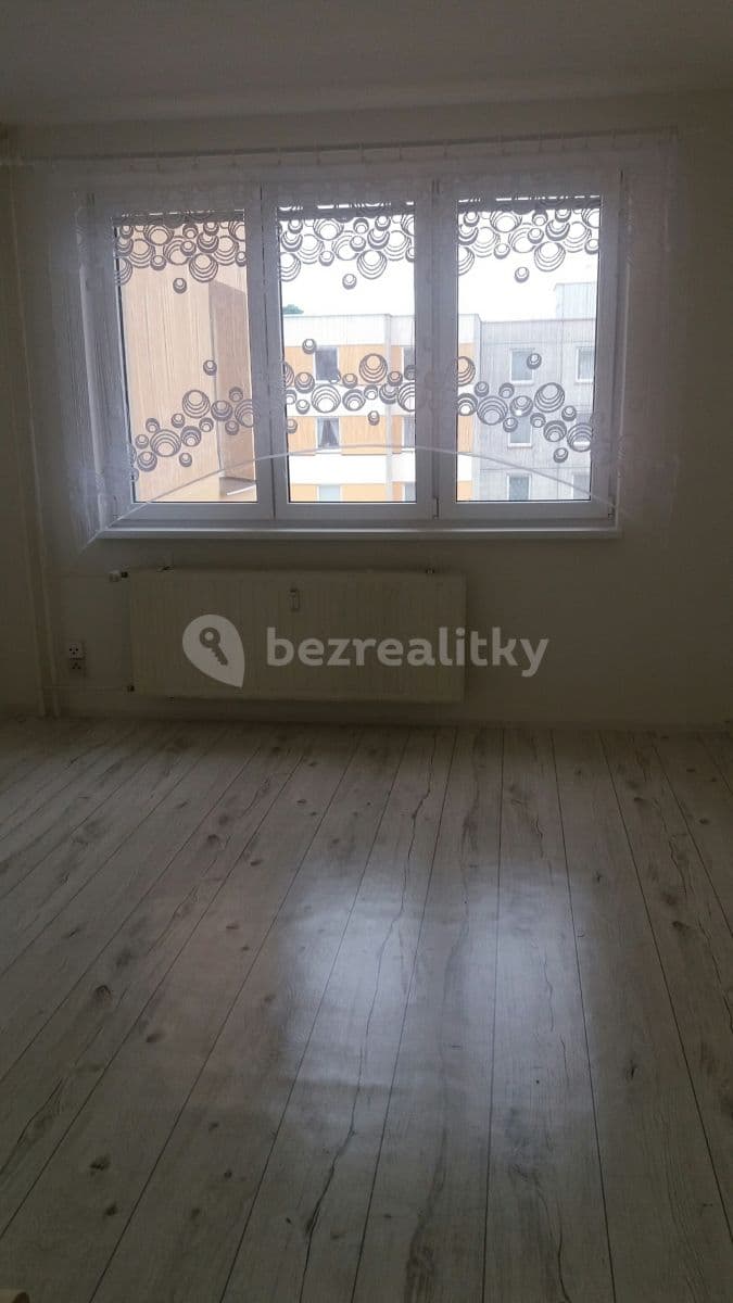 Studio flat to rent, 33 m², náměstí Přátelství, Tábor, Jihočeský Region Studio flat to rent, 33 m², náměstí Přátelství, Tábor, Jihočeský Region