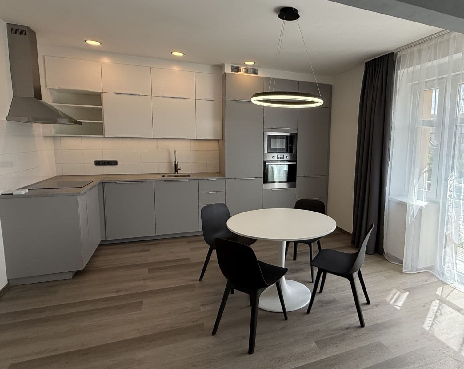 2 bedroom with open-plan kitchen flat to rent, 85 m², Malínská, Prague, Prague 2 bedroom with open-plan kitchen flat to rent, 85 m², Malínská, Prague, Prague