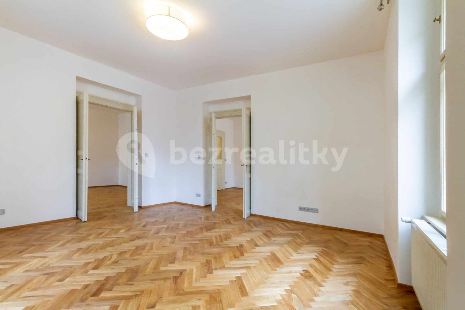 4 bedroom flat to rent, 126 m², Legerova, Prague, Prague 4 bedroom flat to rent, 126 m², Legerova, Prague, Prague