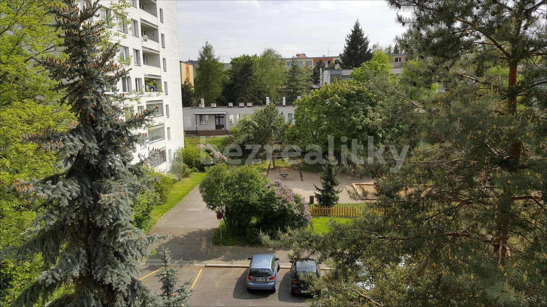 1 bedroom with open-plan kitchen flat to rent, 45 m², Pod Strání, Prague, Prague 1 bedroom with open-plan kitchen flat to rent, 45 m², Pod Strání, Prague, Prague