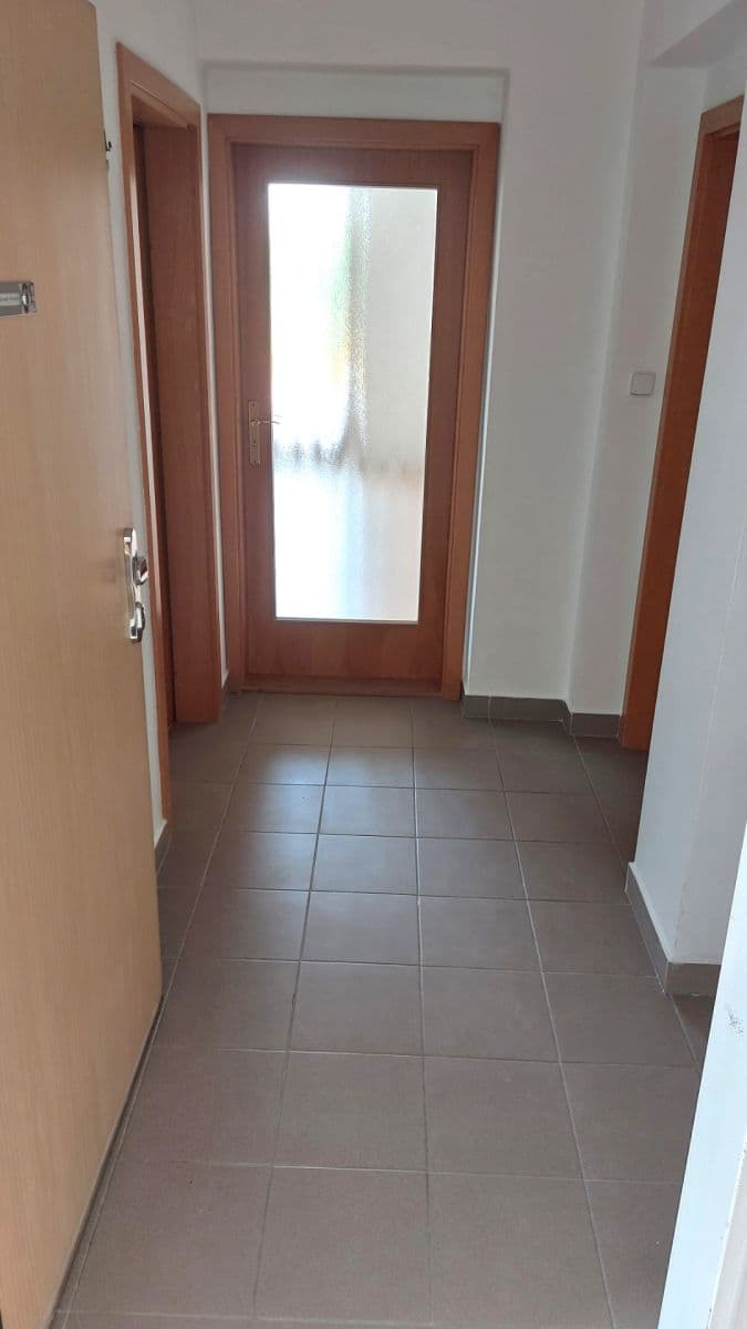 2 bedroom flat to rent, 63 m², Za Humny, Prague, Prague 2 bedroom flat to rent, 63 m², Za Humny, Prague, Prague