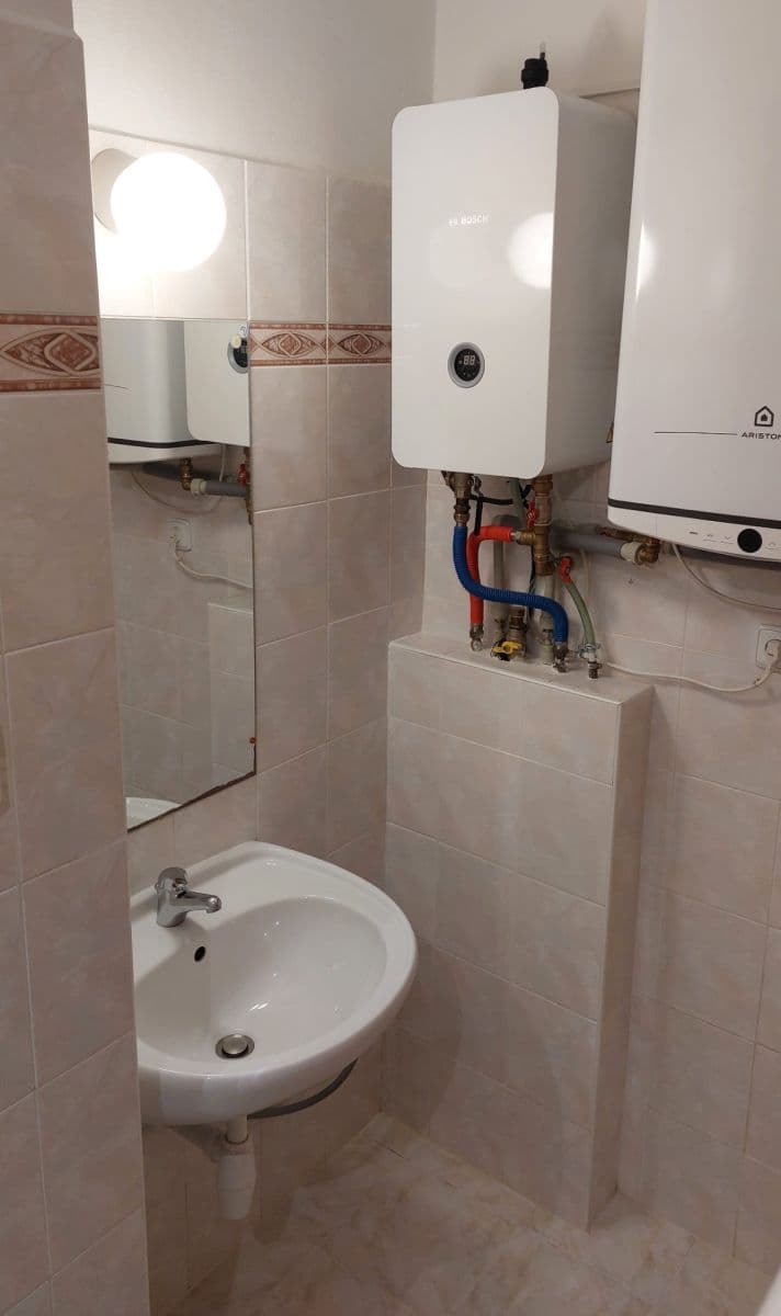 2 bedroom flat to rent, 63 m², Za Humny, Prague, Prague 2 bedroom flat to rent, 63 m², Za Humny, Prague, Prague