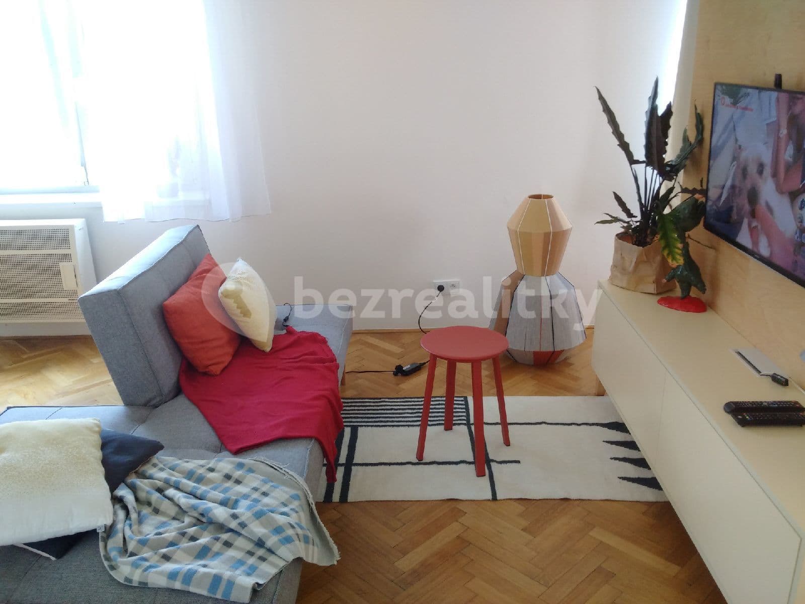 1 bedroom with open-plan kitchen flat to rent, 50 m², Na Nivách, Prague, Prague 1 bedroom with open-plan kitchen flat to rent, 50 m², Na Nivách, Prague, Prague