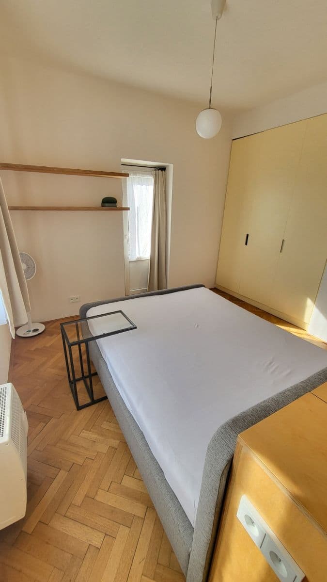 1 bedroom with open-plan kitchen flat to rent, 50 m², Na Nivách, Prague, Prague 1 bedroom with open-plan kitchen flat to rent, 50 m², Na Nivách, Prague, Prague