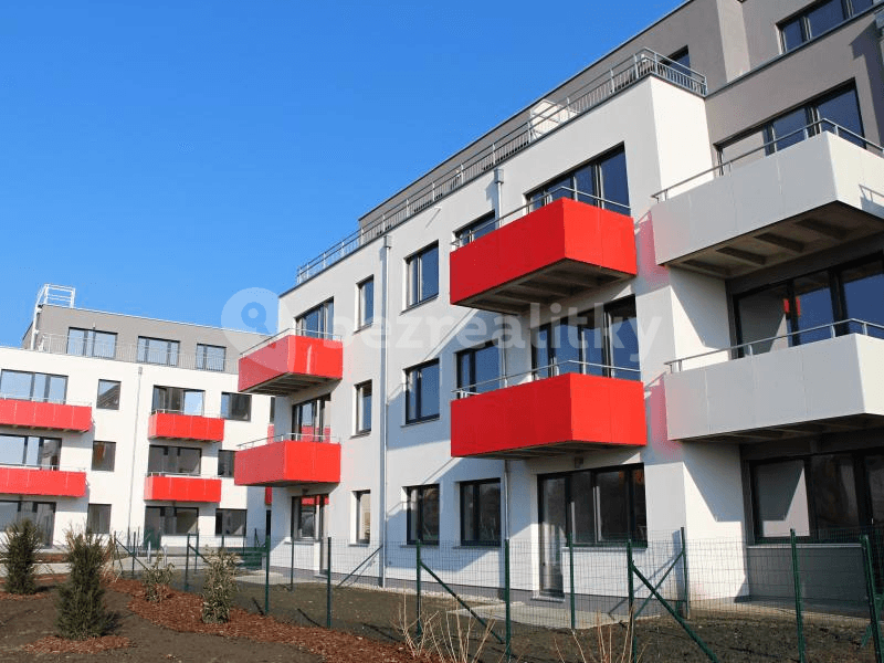 1 bedroom with open-plan kitchen flat to rent, 51 m², U Hostavického potoka, Prague, Prague 1 bedroom with open-plan kitchen flat to rent, 51 m², U Hostavického potoka, Prague, Prague