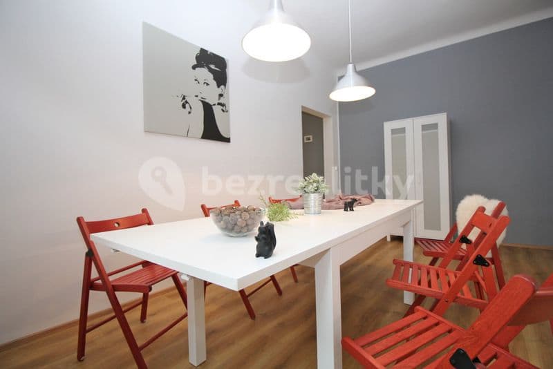 1 bedroom with open-plan kitchen flat to rent, 62 m², Kartouzská, Brno, Jihomoravský Region 1 bedroom with open-plan kitchen flat to rent, 62 m², Kartouzská, Brno, Jihomoravský Region