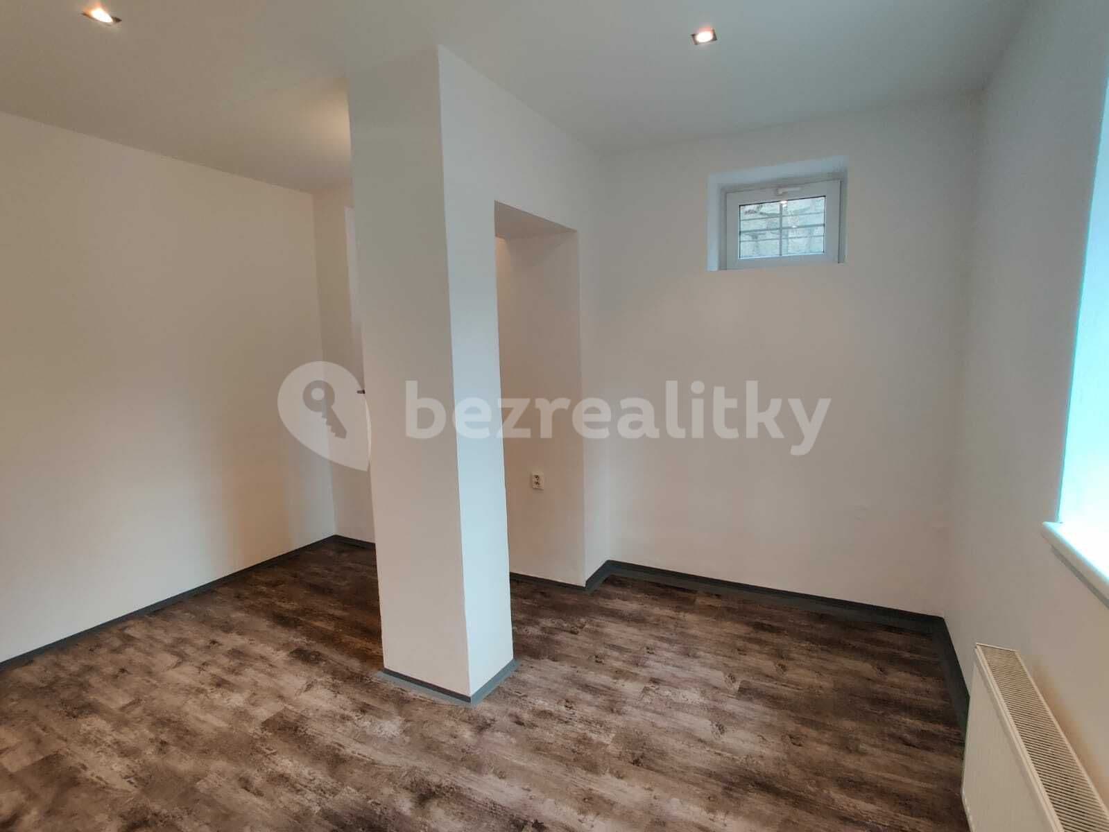 2 bedroom with open-plan kitchen flat to rent, 71 m², U Opatrovny, Liberec, Liberecký Region 2 bedroom with open-plan kitchen flat to rent, 71 m², U Opatrovny, Liberec, Liberecký Region