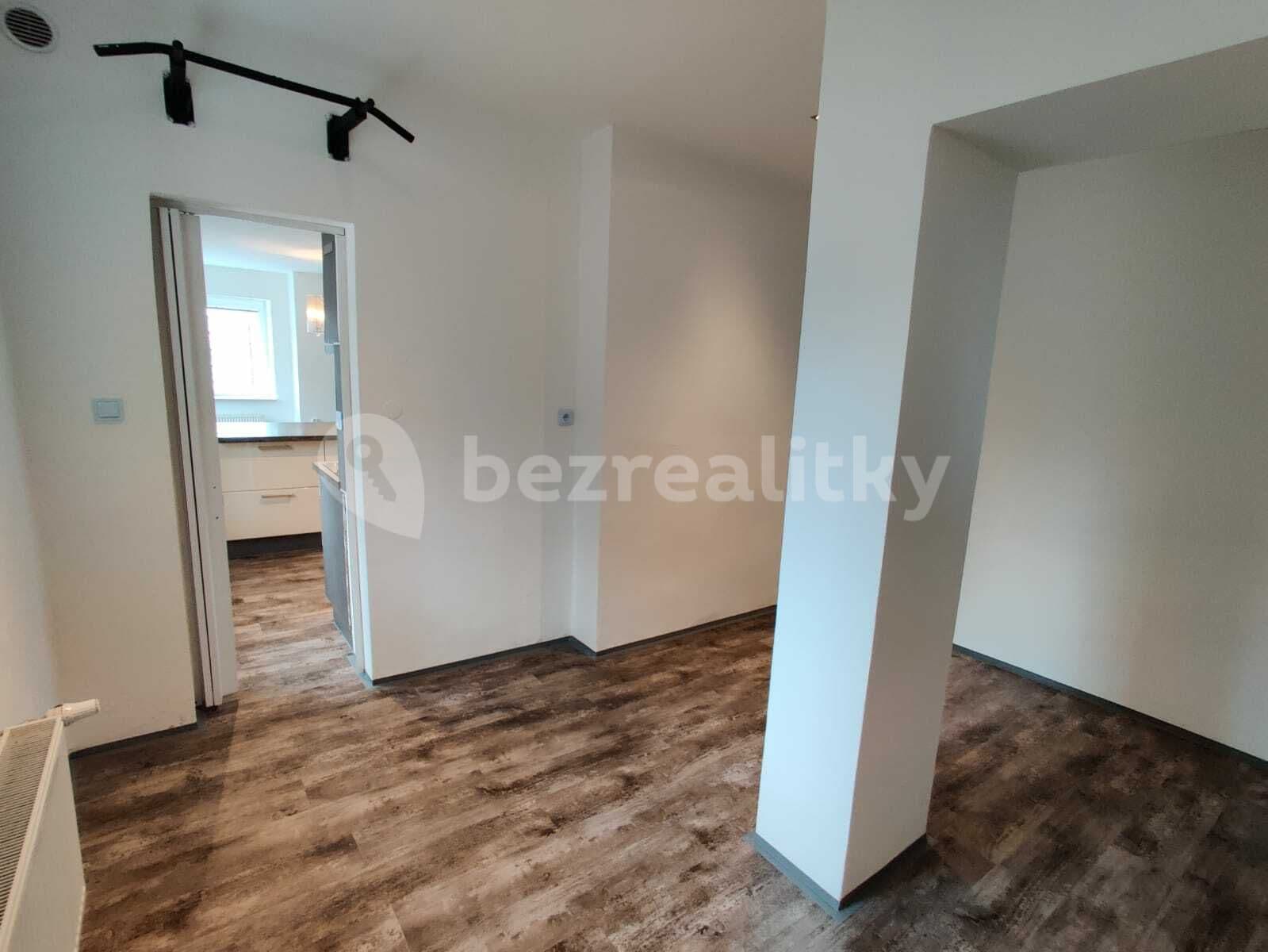 2 bedroom with open-plan kitchen flat to rent, 71 m², U Opatrovny, Liberec, Liberecký Region 2 bedroom with open-plan kitchen flat to rent, 71 m², U Opatrovny, Liberec, Liberecký Region