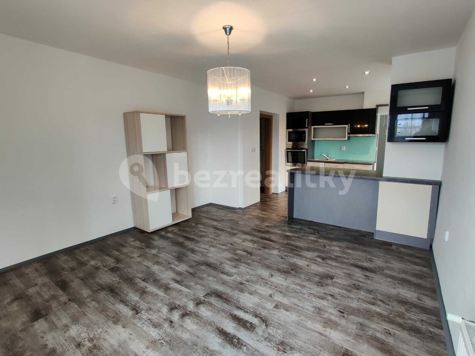 2 bedroom with open-plan kitchen flat to rent, 71 m², U Opatrovny, Liberec, Liberecký Region 2 bedroom with open-plan kitchen flat to rent, 71 m², U Opatrovny, Liberec, Liberecký Region