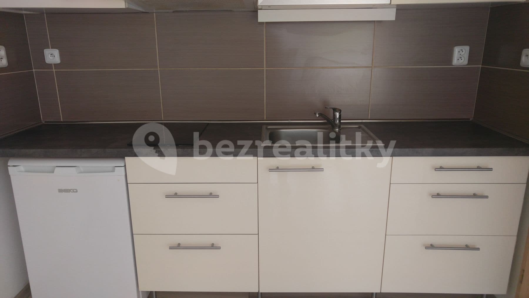 Studio flat to rent, 31 m², Bruzovská, Frýdek-Místek, Moravskoslezský Region Studio flat to rent, 31 m², Bruzovská, Frýdek-Místek, Moravskoslezský Region